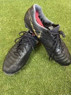 NIKE ティエンポレジェンド7日本未発売 モデル27cm 値下げ⭕️ NIKE - 日本未発売！ティエンポレジェンド7 エリートFG 白黒金