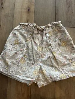 petit main 花柄ハーフパンツ