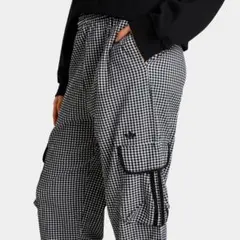 adidas originals ギンガムチェック カーゴパンツ
