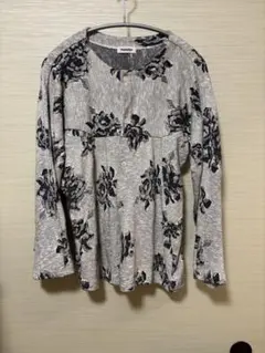 Plantation 花柄ボタン付き長袖カーディガン