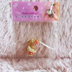 希少レア　ハローキティ　エンジェル　アクセサリーチャーム　2002年製　サンリオ