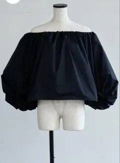 Bibiy. B. PRIMROSE PUFF TOP ネイビー - メルカリ