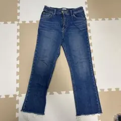 Item thumbnail for item b419692d-bec4-406a-9148-45f529460738