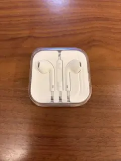 Apple純正 iPhone EarPodsイヤホン3.5mmジャック ホワイト