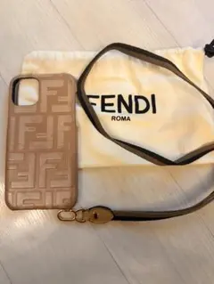 FENDI iPhone ケース ストラップ付き 中古