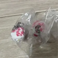 サンリオ　お手玉　めじるしアクセサリー　キティ　2点セット