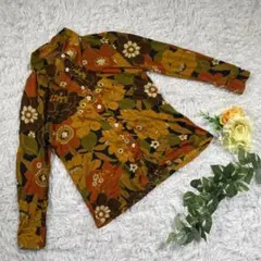 花柄シャツ　オレンジ　長袖カットソー　総柄　秋模様　カジュアル　大人　古着