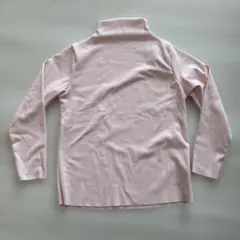 ピンクタートルネック長袖カットソー