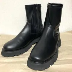 アーバンリサーチ　ショートブーツ　トラックソール　24.5cm 大きい