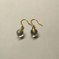 クリアボール ゴールドカラー フックピアス
