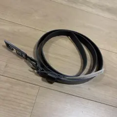 ユニクロ　ヴィンテージナローベルトのサムネイル