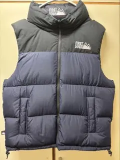【美品】ファーストダウン リバーシブル バブルダウンベスト Lサイズ 黒 紺
