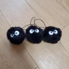 まっくろくろすけ　キーホルダー　ストラップ　ジブリ