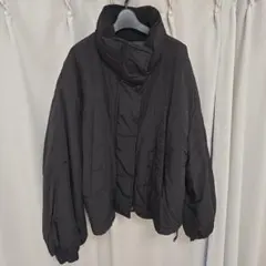 ショート丈中綿ナイロンジャケット