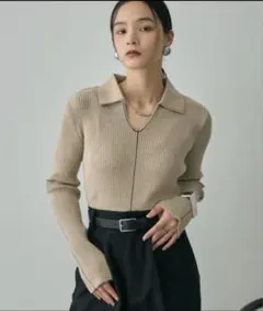 DFFUR. 襟付きラインリブニットプルオーバー