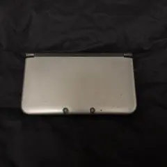 Nintendo 3DS LL シルバー 本体　ジャンク品