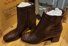 新品未使用　GU　ファインフィットスクエアトゥヒールブーツ