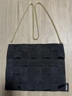 編み込みデザイン クラッチバッグ 黒