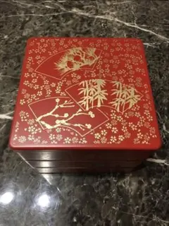 お重箱 三段
