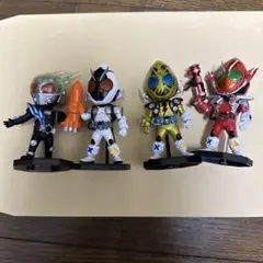 仮面ライダーフォーゼ　ワールドコレクタブルフィギュア4体