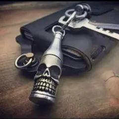 スカルデザイン ボトル型 栓抜き キーホルダー キーチェーン メンズアクセサリーのサムネイル