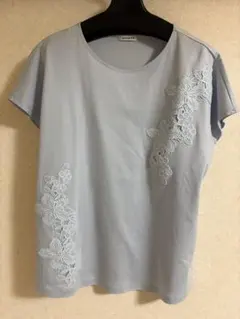 ensuiteの綺麗なブルーのTシャツのサムネイル