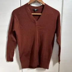 UNIQLO リブ編み Vネックセーター Mサイズ ブラウン