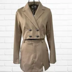 Darich セットアップ　スーツ　ベージュ　ジャケット　スカート　スカパン