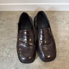 ローファーブラウン