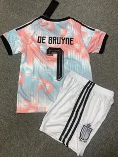 130cmベルギー代表　ブルネイ　子供サッカーシャツセット