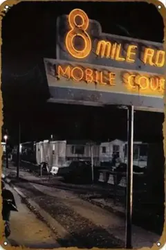 “ 8マイル “ ブリキ看板 洋画 エミネム アメリカン雑貨
