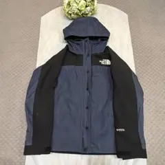 THE NORTH FACE フード付きジャケット ネイビー/ブラック