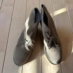 TREND スエード グレー ウェッジヒールブーティ