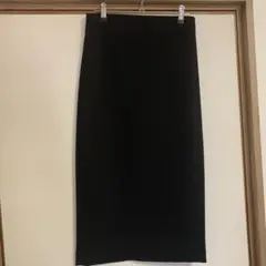 ZARA黒いスリット入りタイトスカート