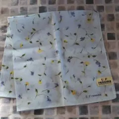renoma花柄ハンカチ　水色　約45cm角