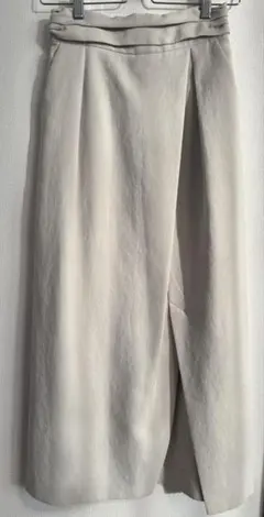 《BEAUTY &YOUTH》タイトスカート