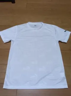 PUMA ホワイト　シャツ　Lサイズ スポーツウェア