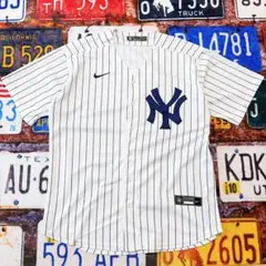 ギ*ょ様 Nike MLB ニューヨークヤンキース ベースボールシャツ M 古着のサムネイル