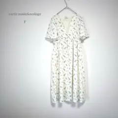 アースミュージック&エコロジー 小花柄 ひざ丈 半袖 フレアワンピース