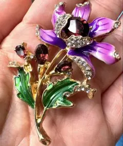 Item thumbnail for item 384a113d-02ca-4a0f-8f4a-9ee0b2fb5c6b