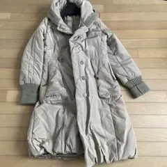 ベージュ フード付き ダウンジャケット　40号サイズ