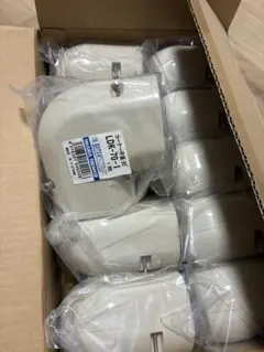 10個】因幡電工 配管化粧カバー 換気エアコン用 ホワイト LDWK70S-W