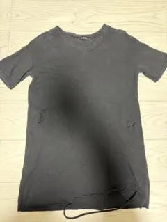 Latina ダメージ加工 Vネック 半袖Tシャツのサムネイル