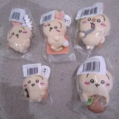 うさぎだらけくじ　ぬいぐるみバッジ　マスコット　ちいかわ
