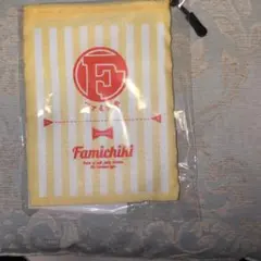 ファミチキ オリジナルサコッシュ