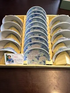シャディ 昭和レトロ 食器セット 未使用 箱入り ギフト 民泊 民宿のサムネイル