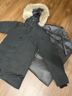 値下カナダグース XS 黒タグ BLACK LABEL 専用ケース付 シェリドン