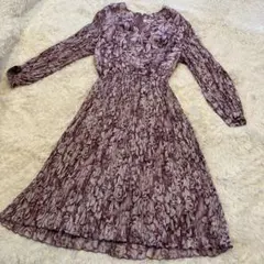 紫色 花柄 長袖ワンピース　エレガント 肩パッド