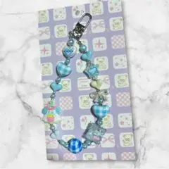 ハンドメイド　ビーズストラップ