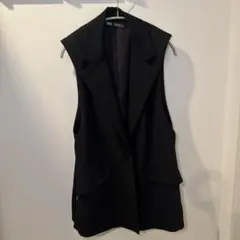 美品　ZARA ザラ　ブラック ノースリーブジャケット